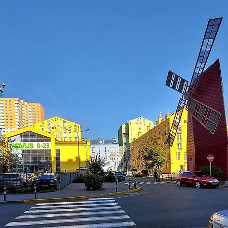 Смарт-Апартаменти На 1 Поверсі Kiev Exterior foto